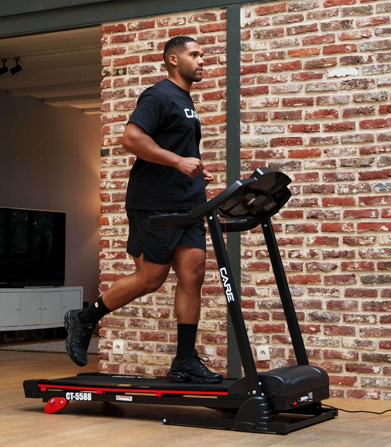 Care Fitness - Connected Treadmill CT-5588-2 - Inclinable and Foldable Electric Treadmill - Up to 16km/h - 3 Incline Levels - 12 Programs - Kinomap