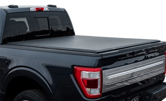 Access 43219 - Lorado 16-19 Titan XD 6ft 6in Bed (Clamps On w/ or w/o Utili-Track) Roll-Up Cover
